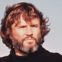 getty_kriskristofferson_092920660071