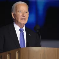 news_biden_10252474986