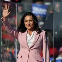 getty_112124_tulsigabbard489238