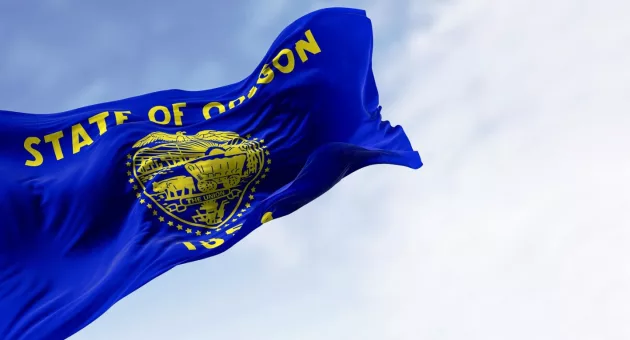 getty_oregonflag_122424178398