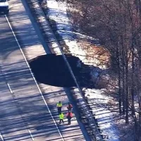 news_sinkhole_122724333172