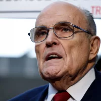 getty_rudygiuliani_011625954702