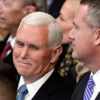 getty_mikepence_012025726309