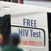 020925_abcnews_hivtest914771