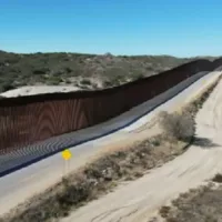 021925_abcnews_borderwall259534