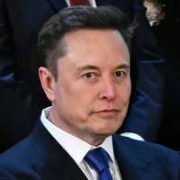 news_elonmusk_31025162345