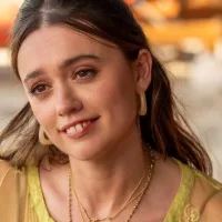 e_aimeelouwood_041425709142