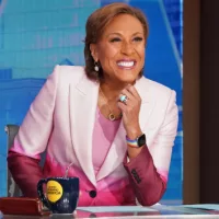 e_robinroberts_050625290593