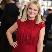 e_amypoehler_050725306471