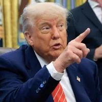 g_trump_050825128850