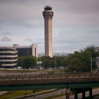 g_newark_050825860693