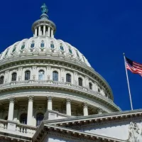 gettyrf_72022_uscapbldg905352
