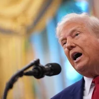 g_trump1_060325238004