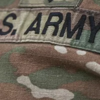 g_armyuni_061025856402