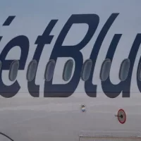 getty_jetblue_061225346502