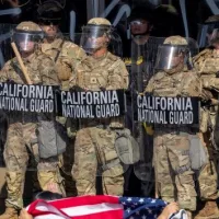 getty_nationalguard_061725590485