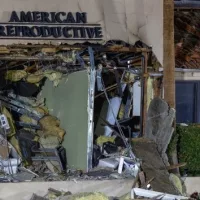 getty_palmspringsreprodcliinicbombing_062425108907