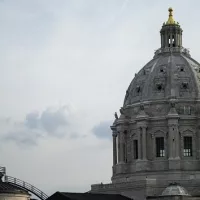 g_mnstatecapitol_062625866358