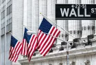 gettyrf_8222_wallstreetflags2028429608087