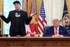 getty_donaldtrumpelonmusk_63025508476