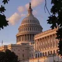 g_capitol_070125246517