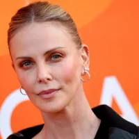 getty_charlizetheron_070225276330