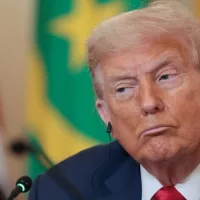 g_trump2_071025327930