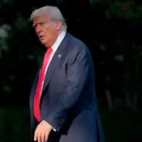 getty_donald-trump-02-jef-250716_1752668836976_hpmain734709