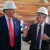 getty_trumppowell_073025462413