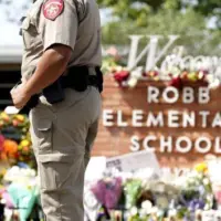 getty_uvalde-police-01-gty-jef-250812_1755007237843_hpmain_4x3588635