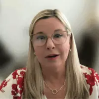 news_lisagwynn_9425423785