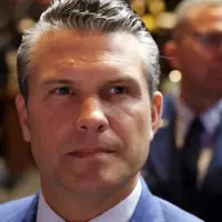 g_hegseth_093025658653