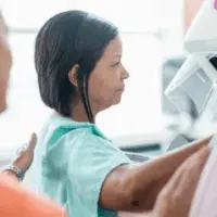 getty_mammogram191793