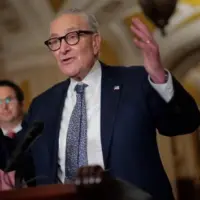 getty_chuchschumer_100125798279