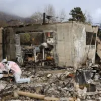 getty_palisadesfire_100825360769