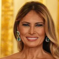 g_melania_101025472159