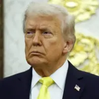 g_trump_102125571763
