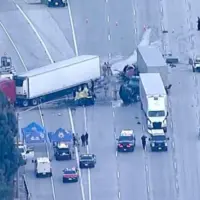 n_semi-crash-ht-jt-251023_1761234419562_hpmain121235