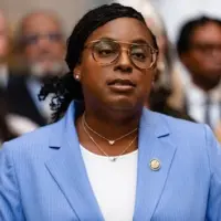 g_mciver_111325779212