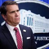 getty_todd-blanche-gty-gmh-251121_1763744993943_hpmain729008