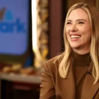 e_scarlettjohansson_112525316850