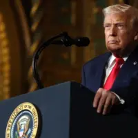 g_trump_122925252420