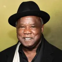 e_isiahwhitlock_123125936907