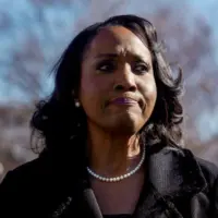 getty_lisacook_012126352061