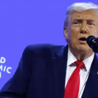 news_donaldtrump_012126553773