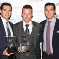 getty_alexanderbros_012726931107