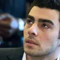 getty_mangione_01282629032