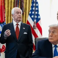 getty_trumpandpenske_013026214167