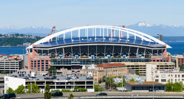 seattle-june-25-lumen-field-in-seattle-with-name-of-the-roof-sposorship-holder-lumen-technologies-on-a-sunny-summer-day