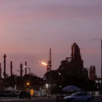 getty_oilrefineryvenezuela_020226295737